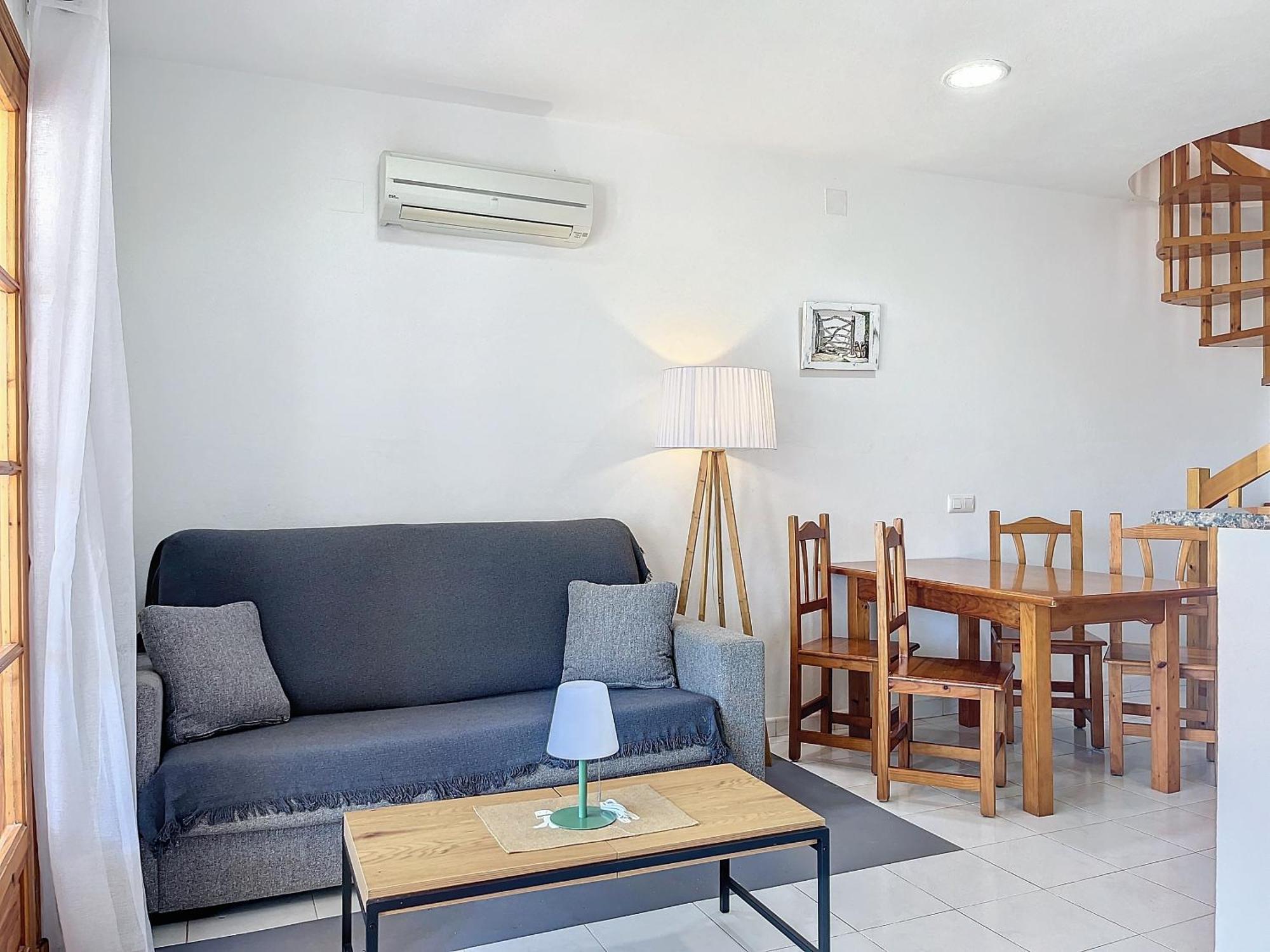 Roca Fornells, Bonito Apartamento Con Piscina Ss21 Fornells  Ngoại thất bức ảnh